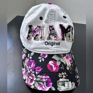 Robin Ruth Miami cap